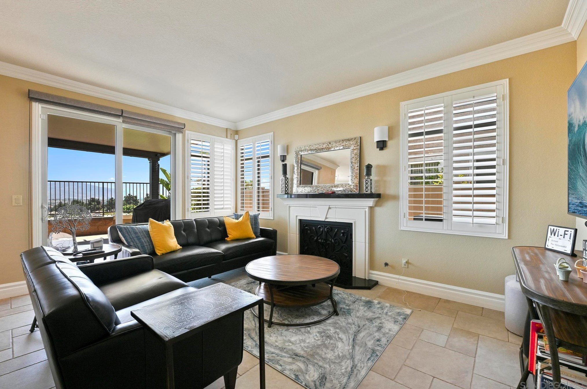 1035 Park Meadows Rd, Chula Vista CA  91915-1414 exterior