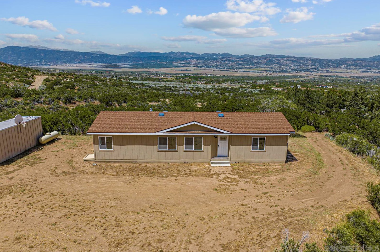 55630 Rock Canyon Rd, Anza CA  92539-9776 exterior