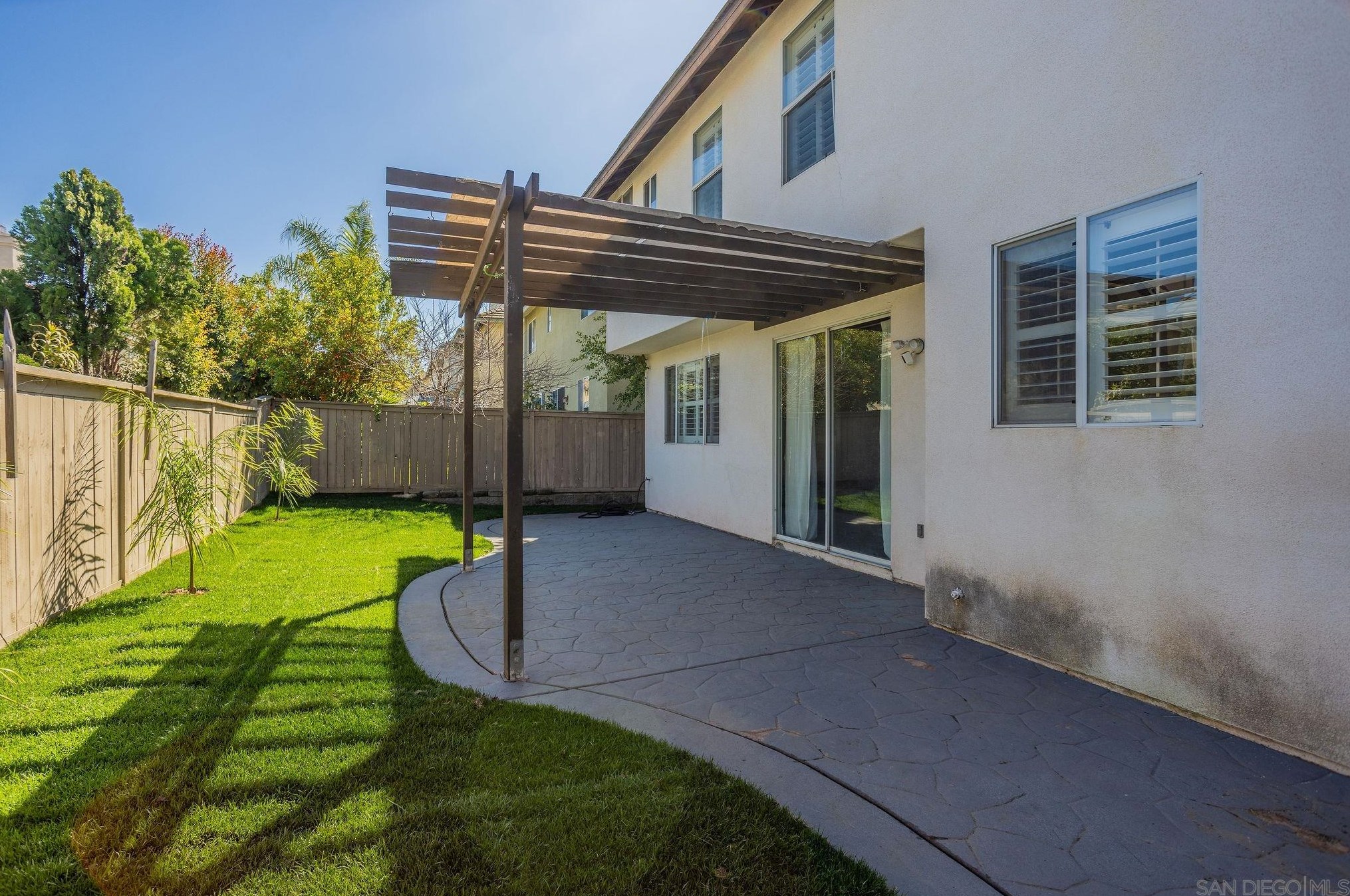 1343 Sutter Buttes St, Chula Vista CA  91913-2944 exterior