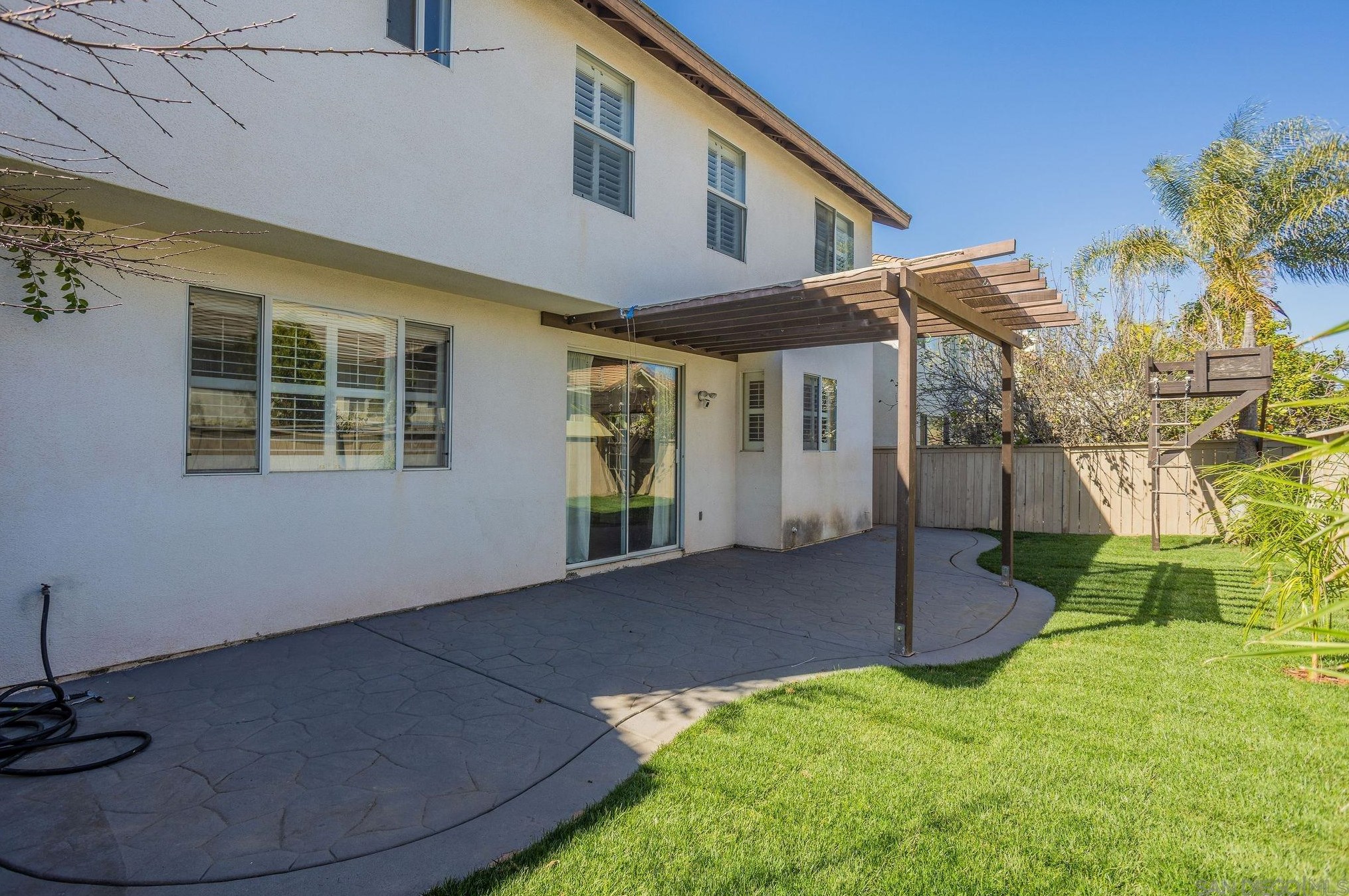 1343 Sutter Buttes St, Chula Vista CA  91913-2944 exterior