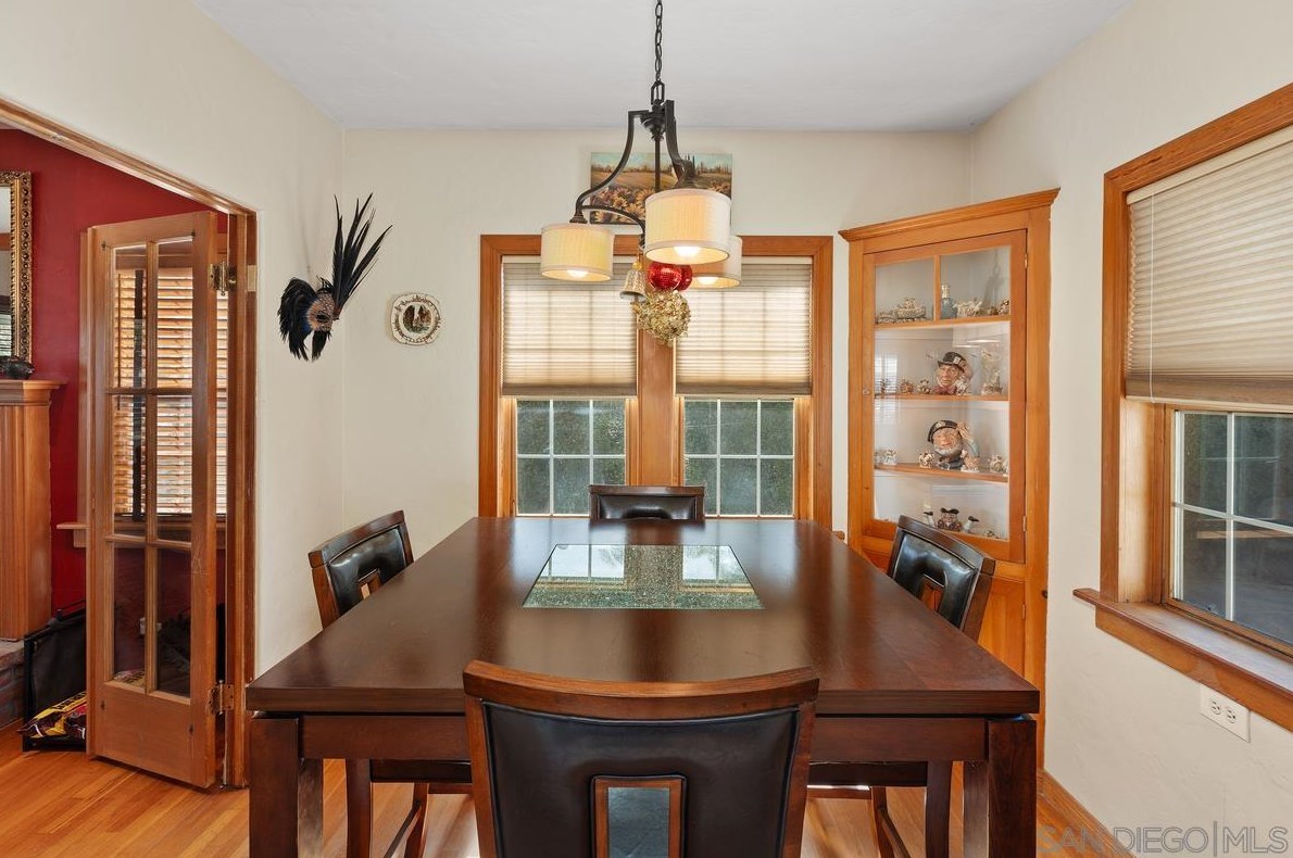 4858 Normandie Pl, La Mesa CA  91942-8545 exterior