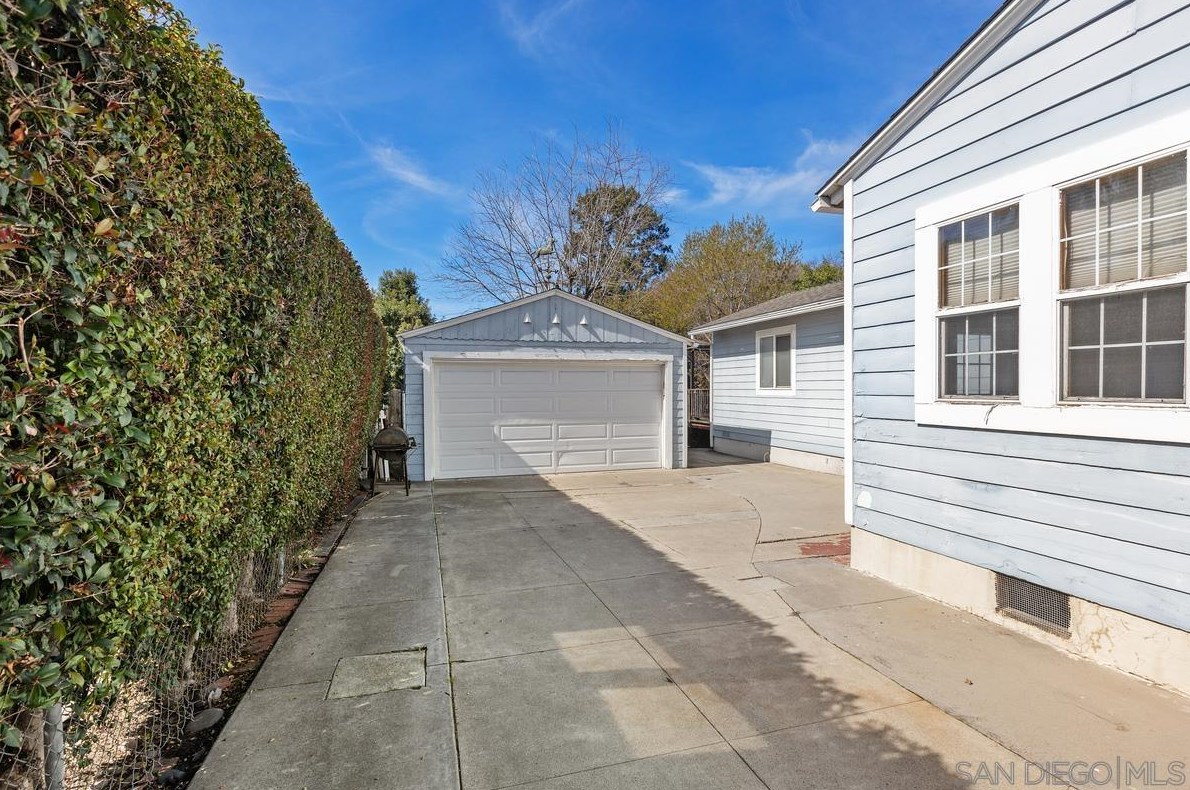 4858 Normandie Pl, La Mesa CA  91942-8545 exterior