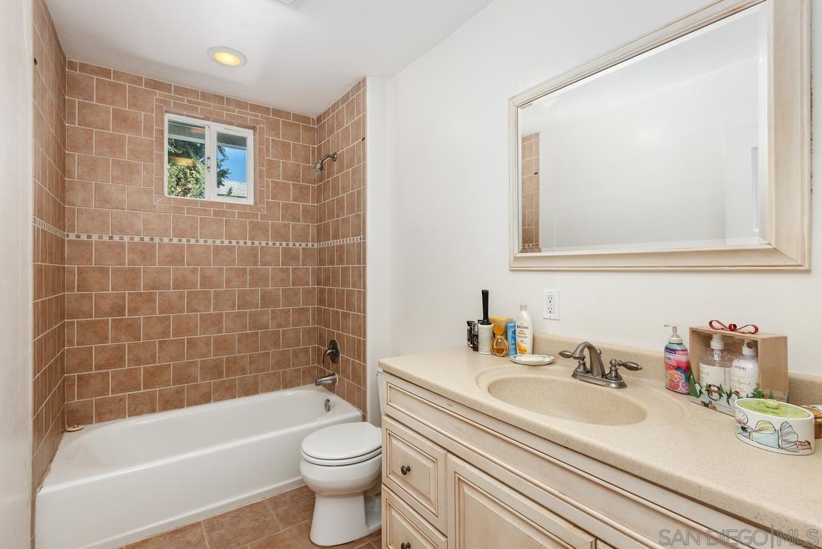 4858 Normandie Pl, La Mesa CA  91942-8545 exterior