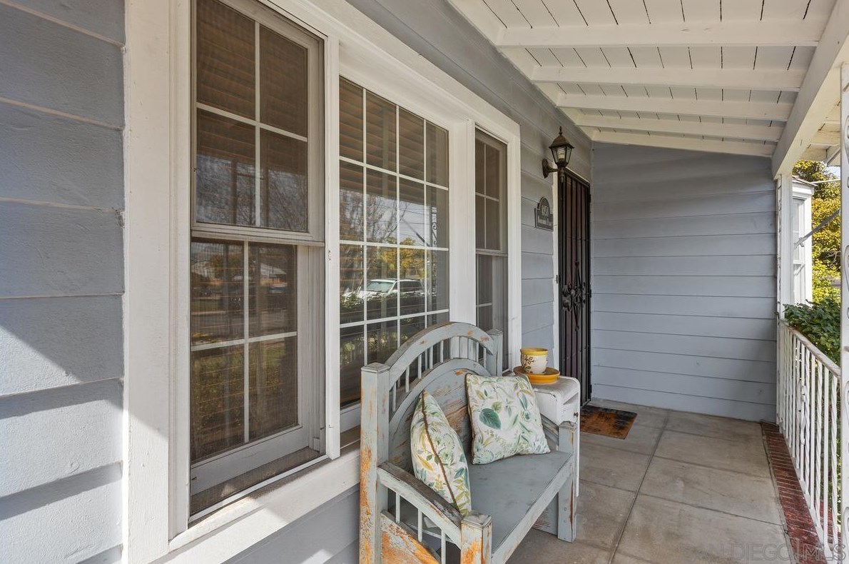 4858 Normandie Pl, La Mesa CA  91942-8545 exterior