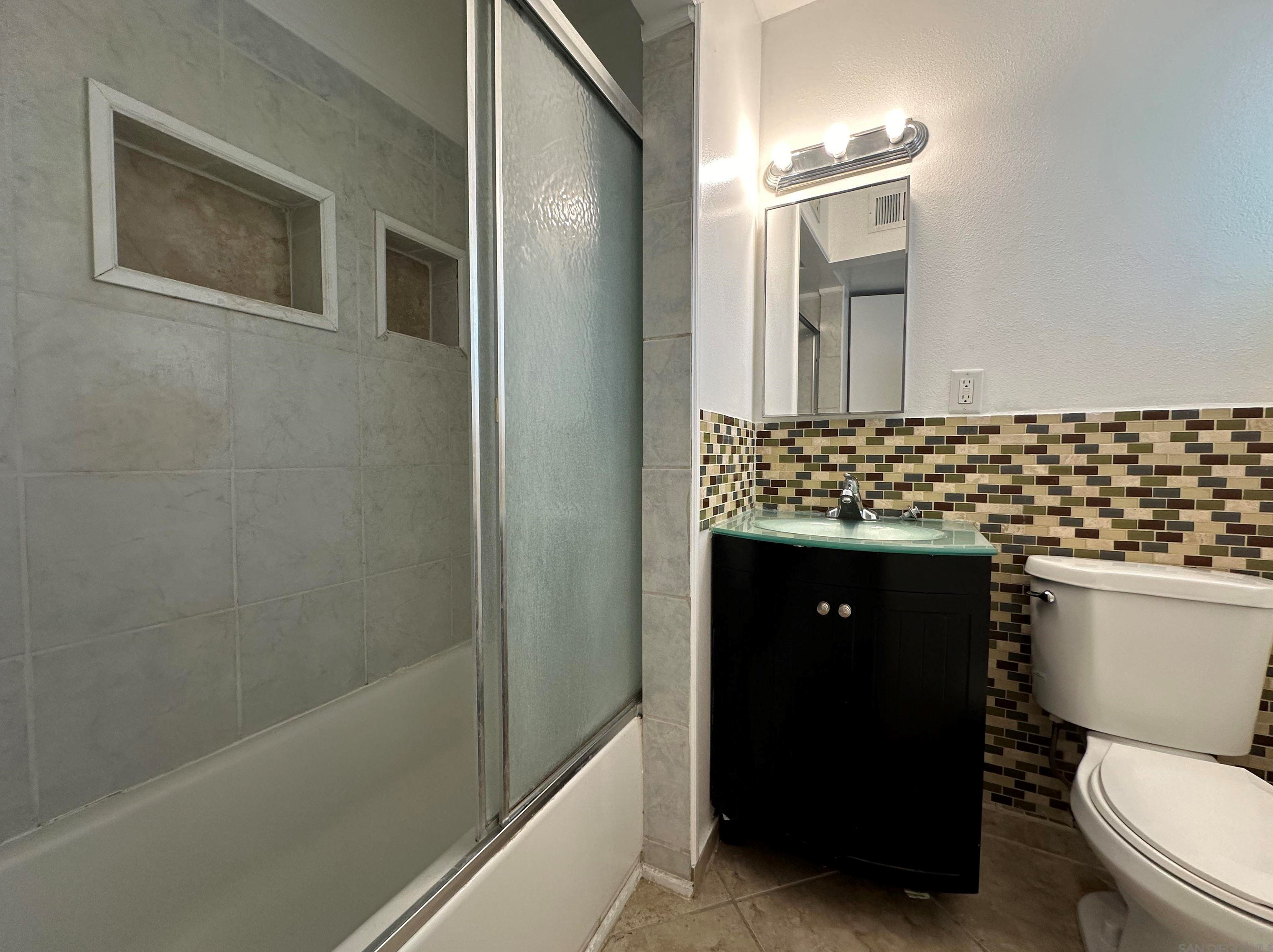 44949 5, Lancaster CA 93535-2051 exterior