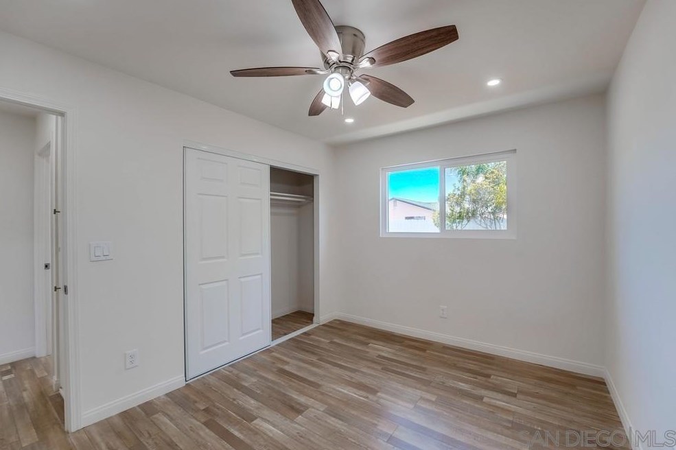 1605 Hilltop Dr, Chula Vista CA  91911-5304 exterior