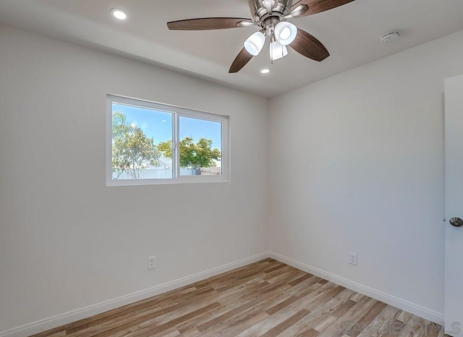 1605 Hilltop Dr, Chula Vista CA  91911-5304 exterior