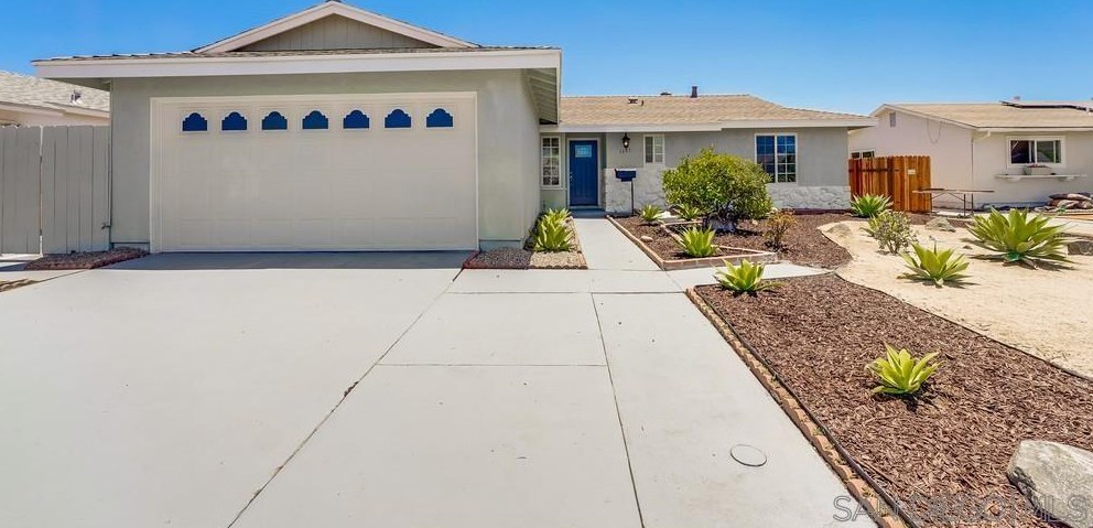 1605 Hilltop Dr, Chula Vista CA  91911-5304 exterior