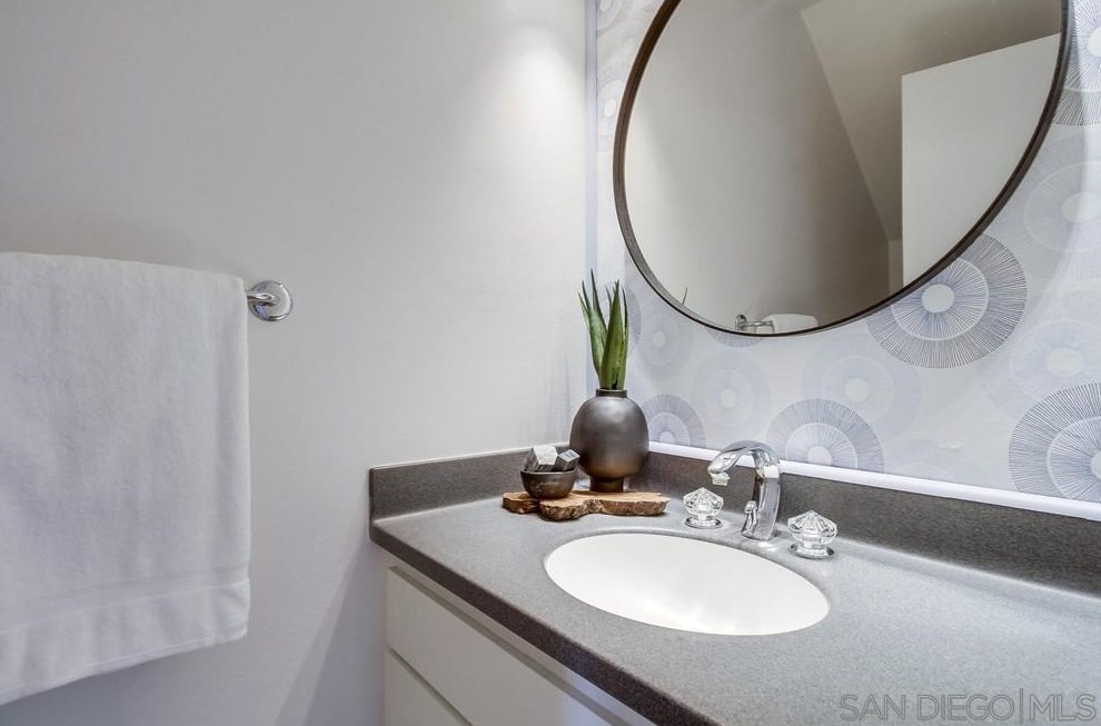 2310 Caminito Mira, San Diego CA  92107-1528 exterior