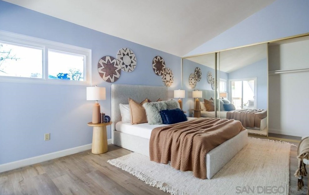 2310 Caminito Mira, San Diego CA  92107-1528 exterior