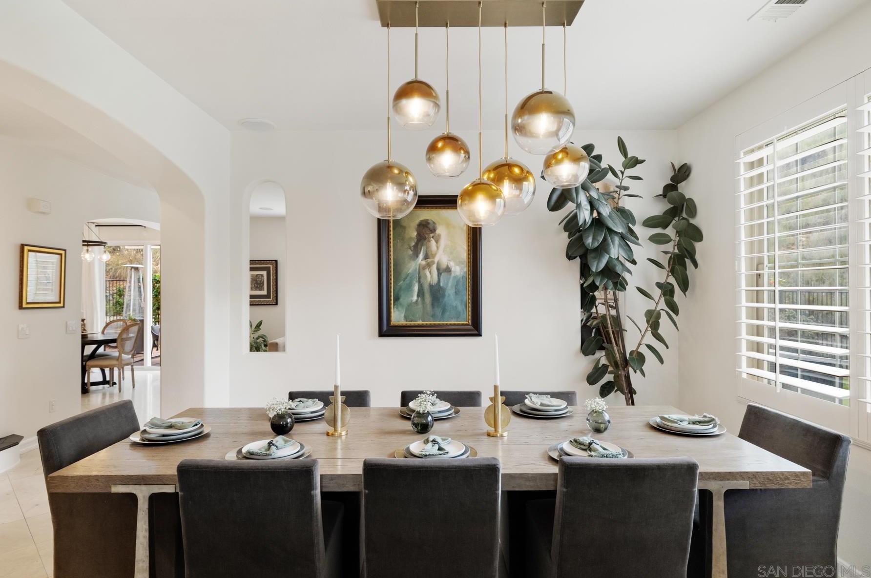 3805 Sacramento Dr, La Mesa CA  91941-6887 exterior