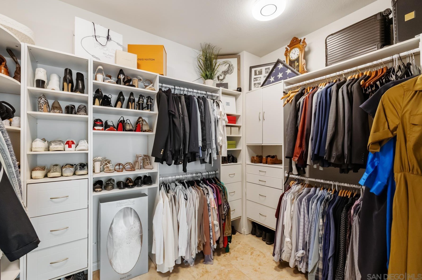 3805 Sacramento Dr, La Mesa CA  91941-6887 exterior