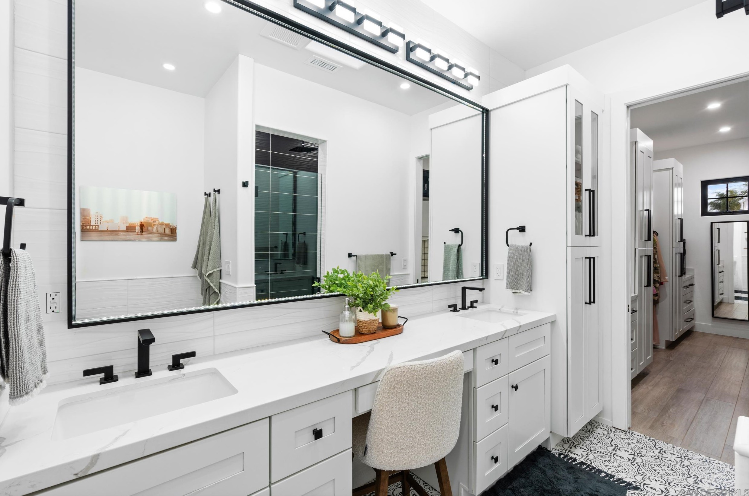 4556 Manitou Way, San Diego CA  92117-2931 exterior