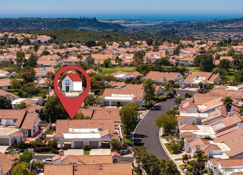 4909 Icaria Way, Oceanside CA  92056-5155 exterior