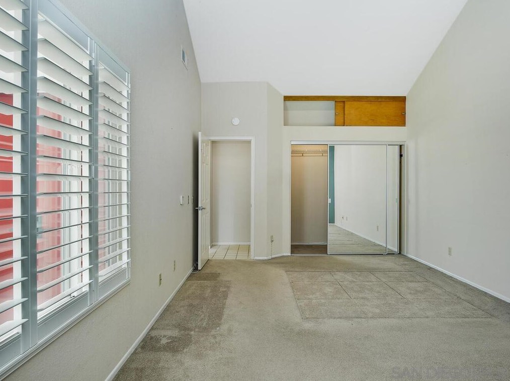 4909 Icaria Way, Oceanside CA  92056-5155 exterior