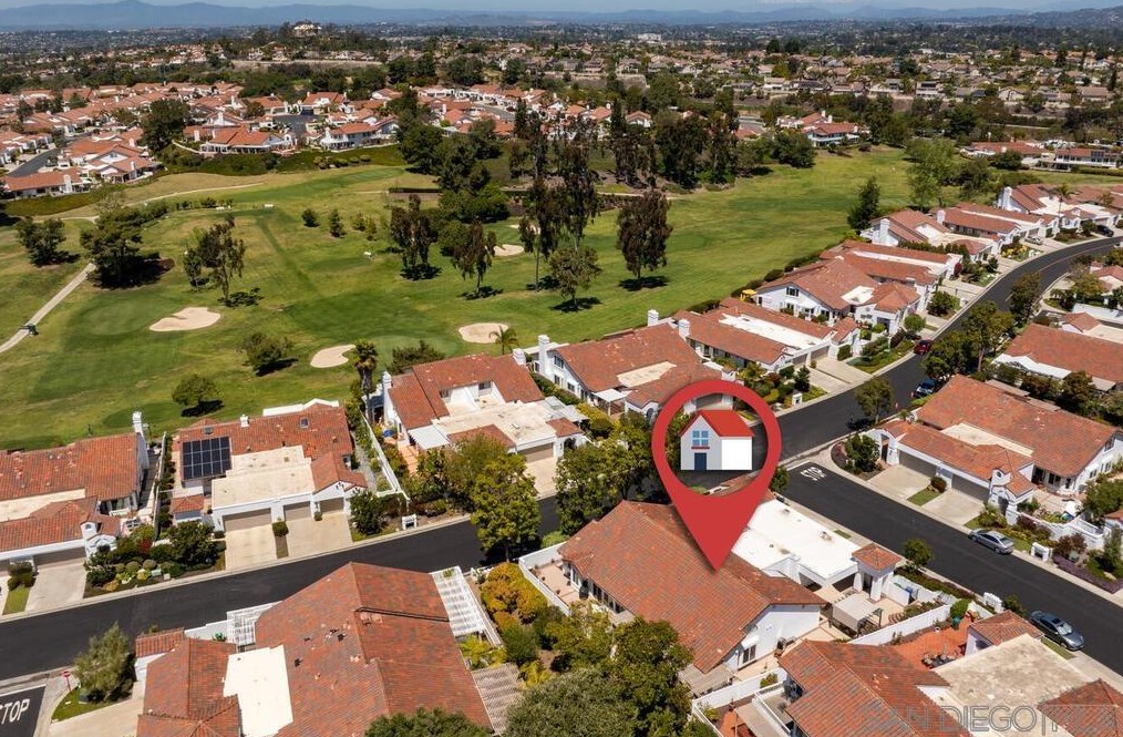 4909 Icaria Way, Oceanside CA  92056-5155 exterior