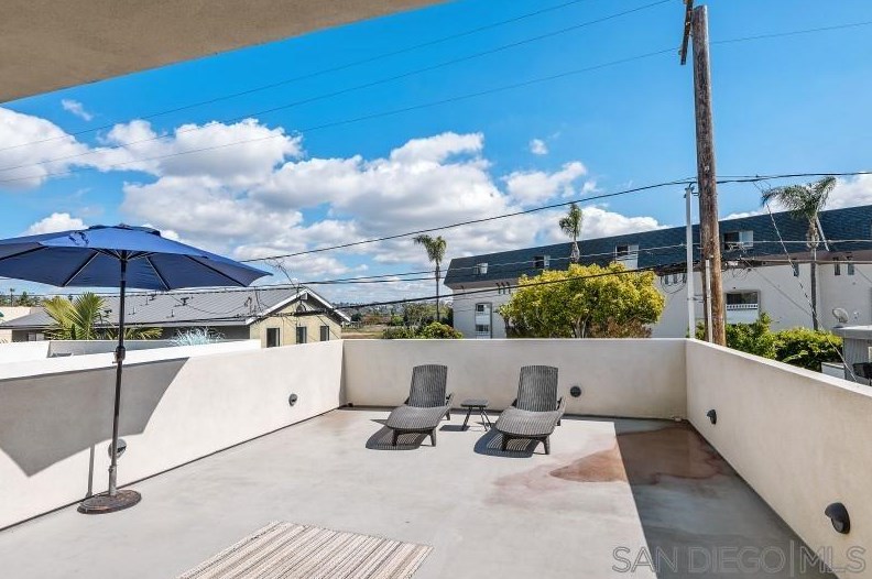 4025 Morrell St, San Diego CA 92109-4641 exterior