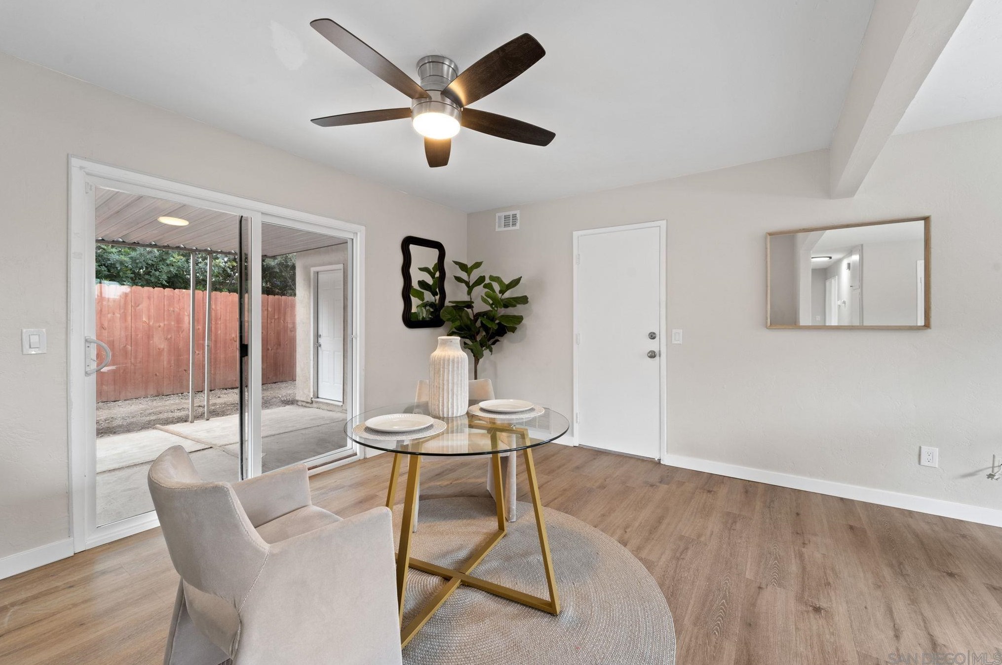 9359 Lamar St, Spring Valley CA  91977-2802 exterior