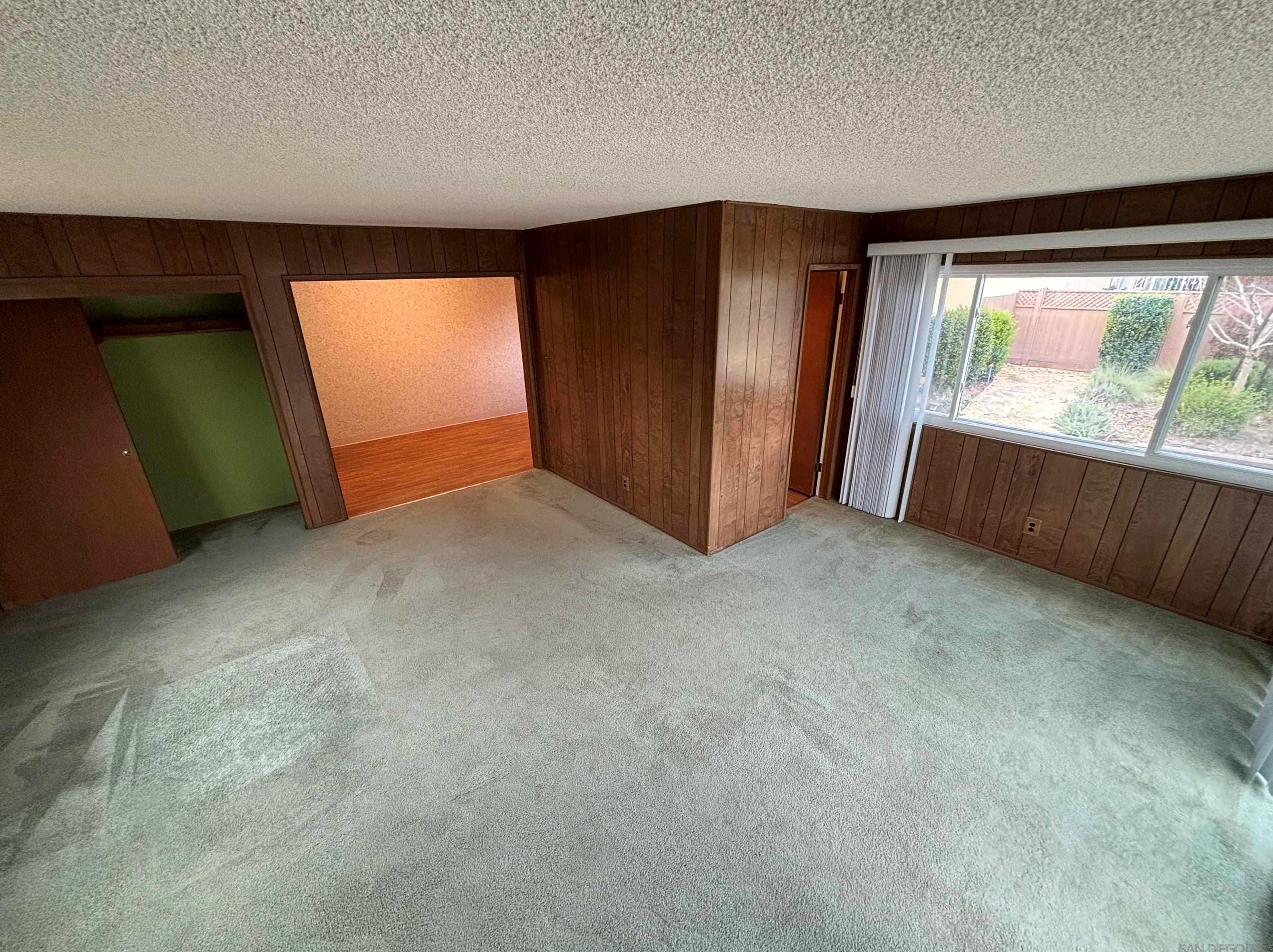 719 Glover Ave, Chula Vista CA  91910-5807 exterior