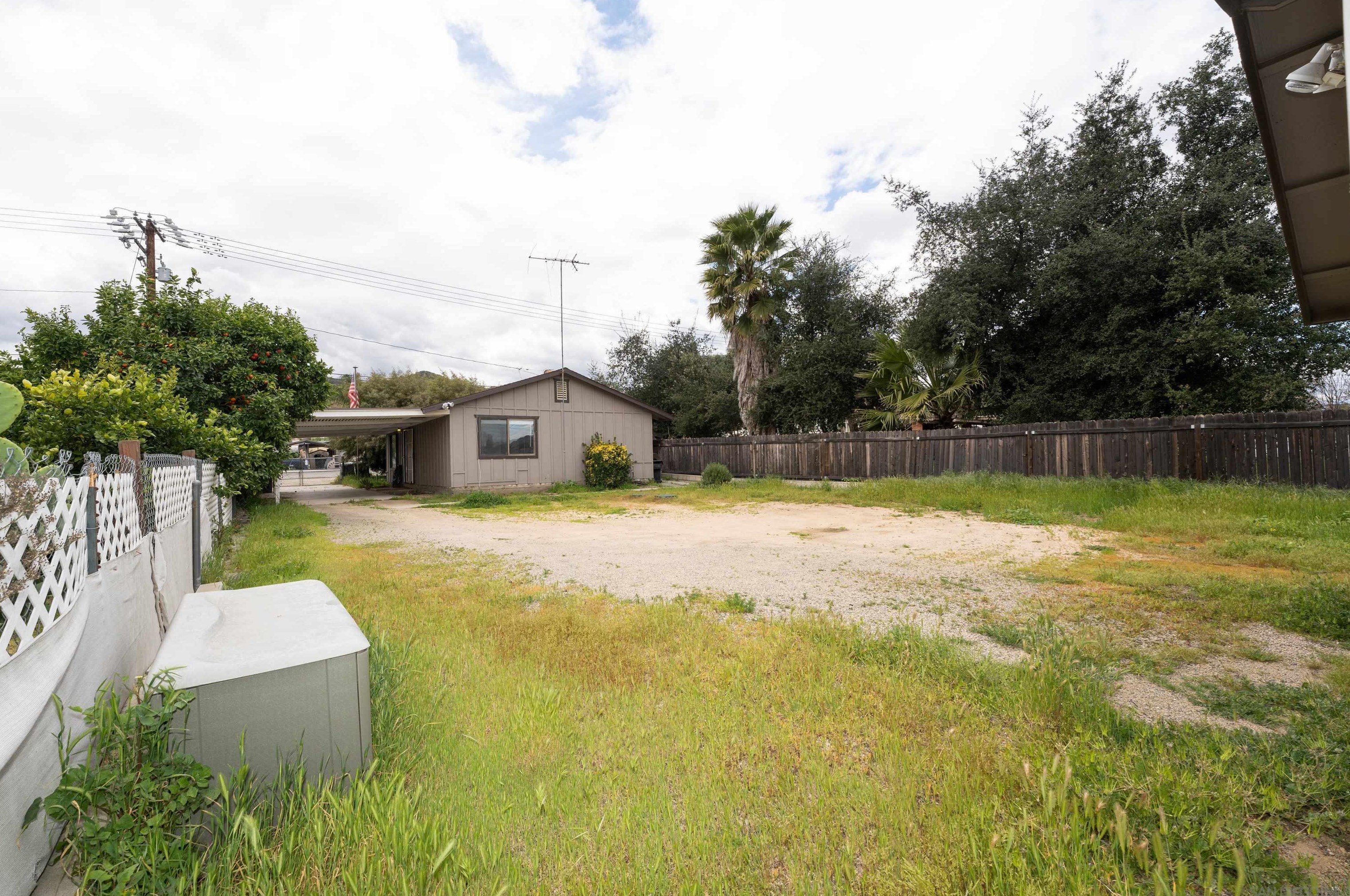 21406 Grand Ave, Wildomar CA  92595-9314 exterior