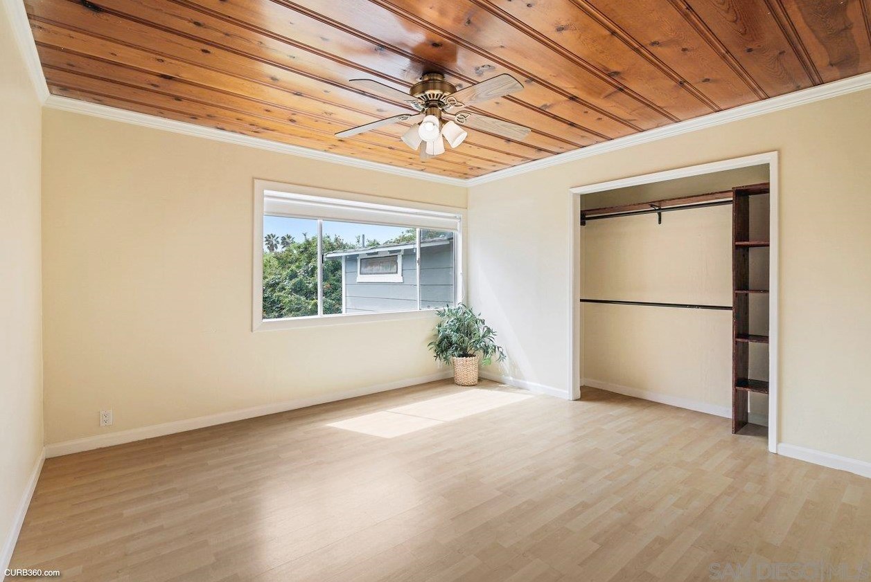 10405 Challenge Blvd, La Mesa CA  91941-7244 exterior