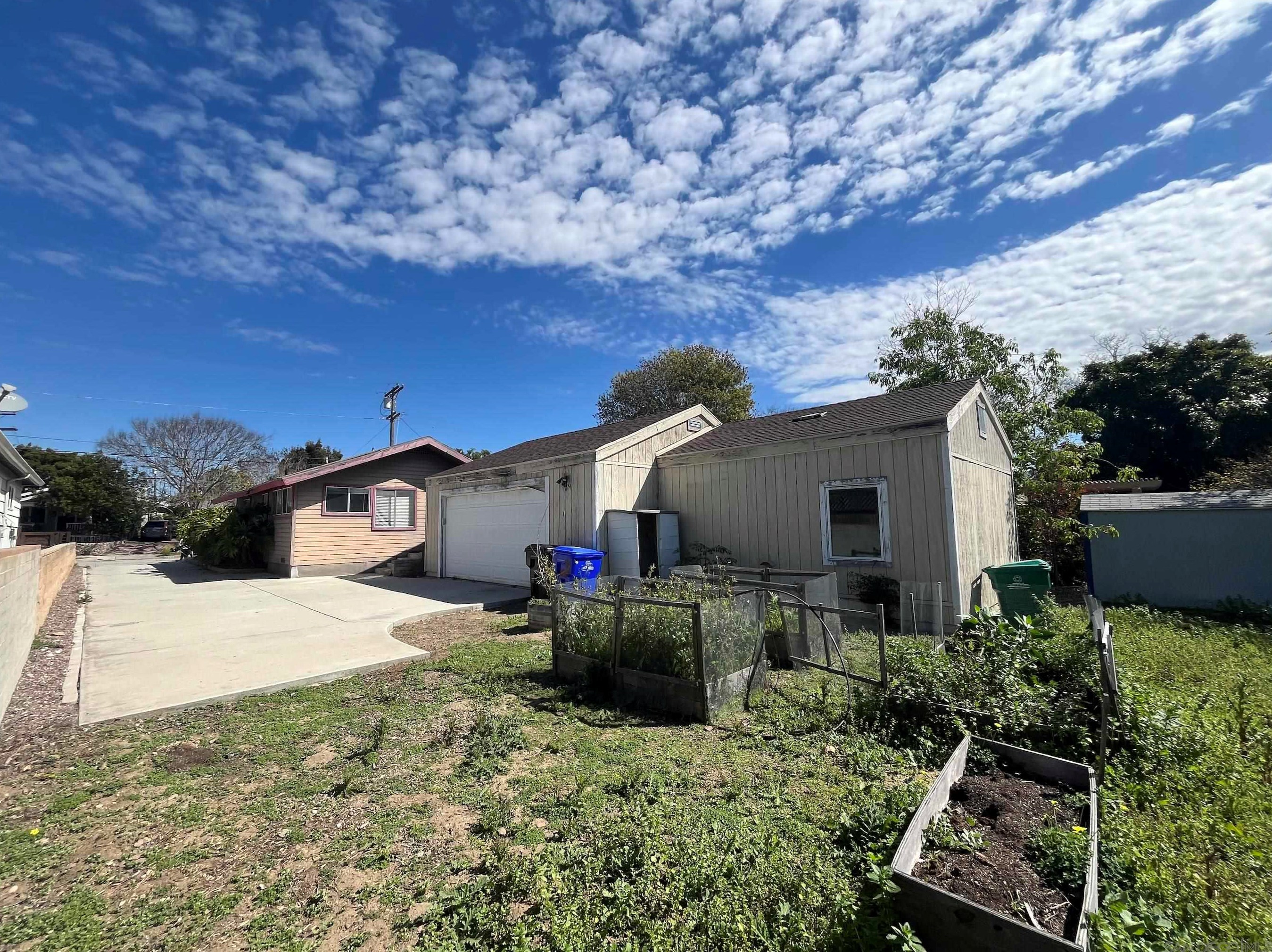 3535 Eugene Pl, San Diego CA 92116-1931 exterior