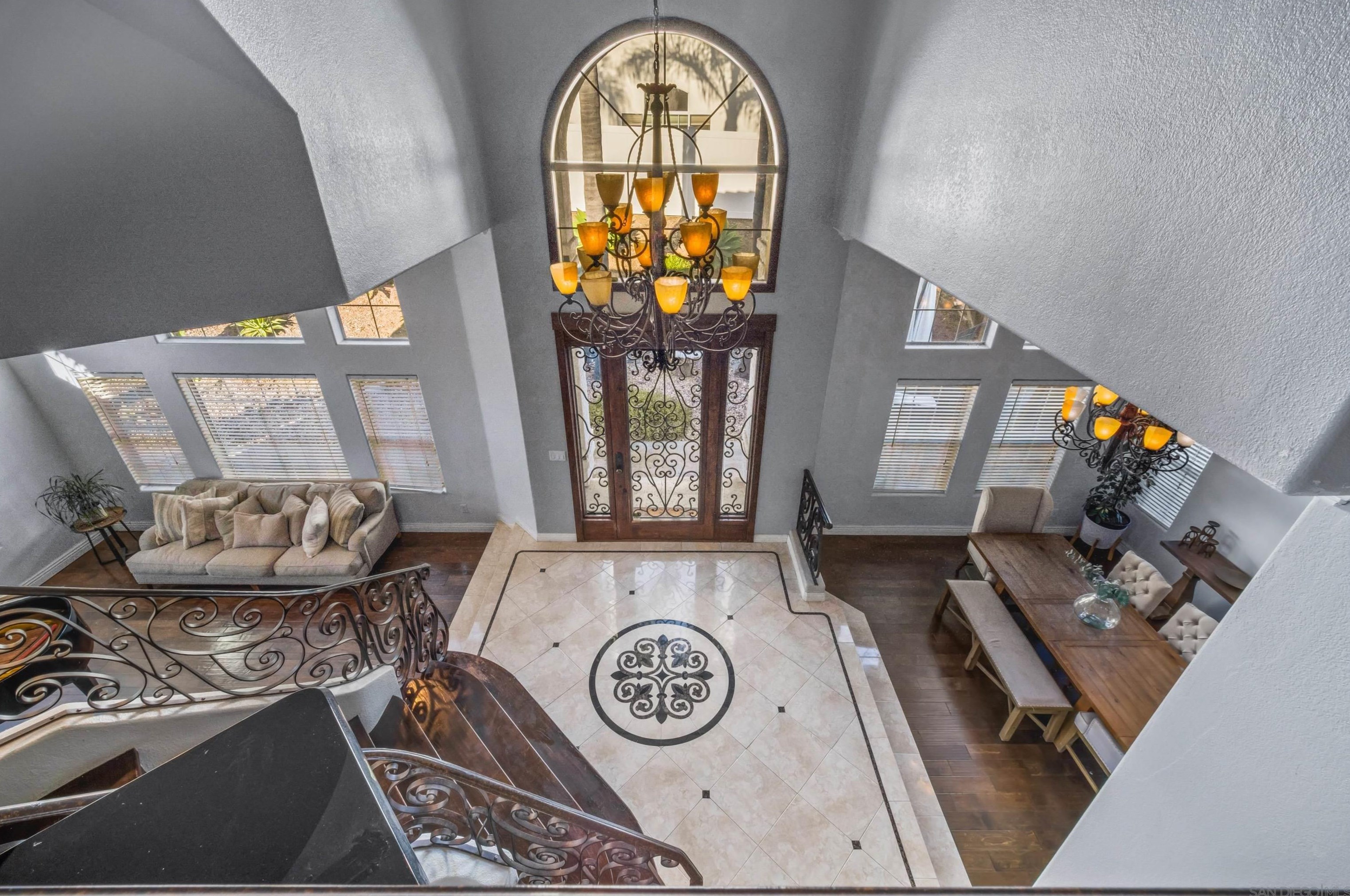 1209 Rancho Pacifica Pl, Vista CA  92084-7011 exterior