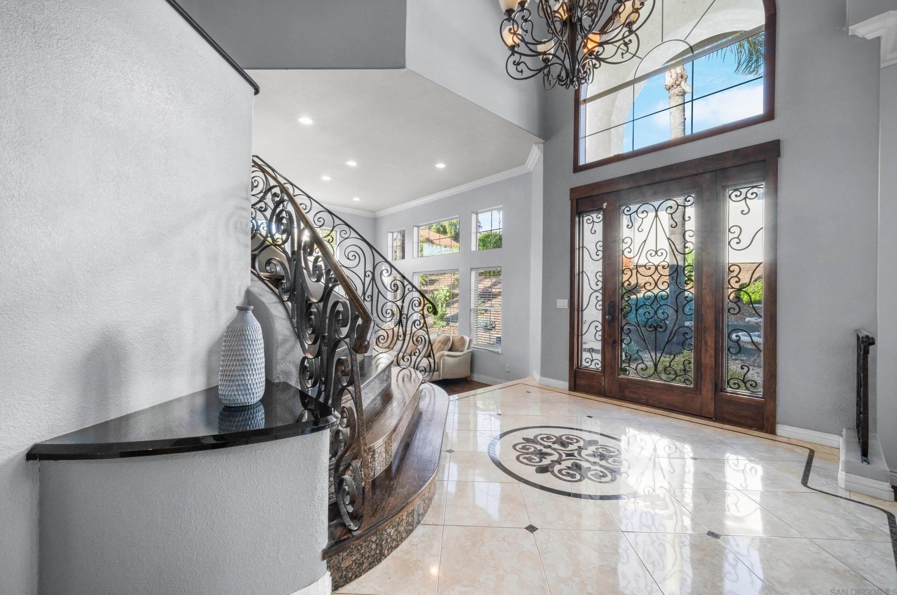 1209 Rancho Pacifica Pl, Vista CA  92084-7011 exterior