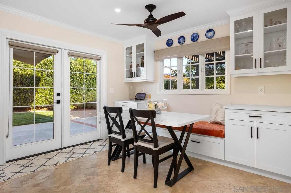 1876 Burnt Maple Way, Vista CA  92081-7357 exterior