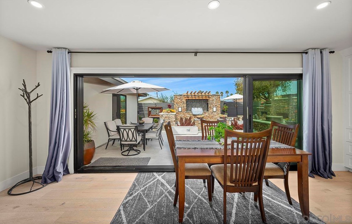 6038 Scripps St, San Diego CA  92122-3216 exterior