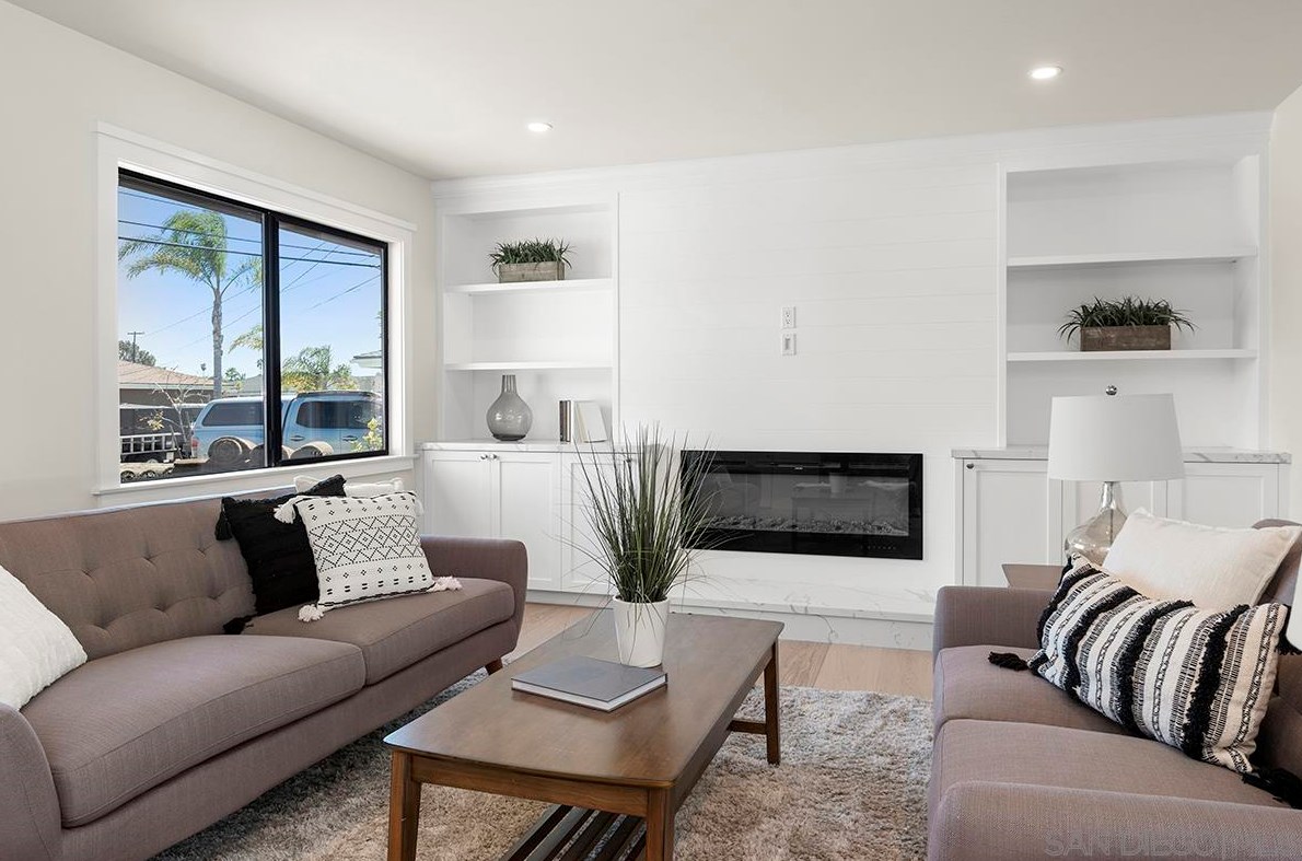 6038 Scripps St, San Diego CA  92122-3216 exterior