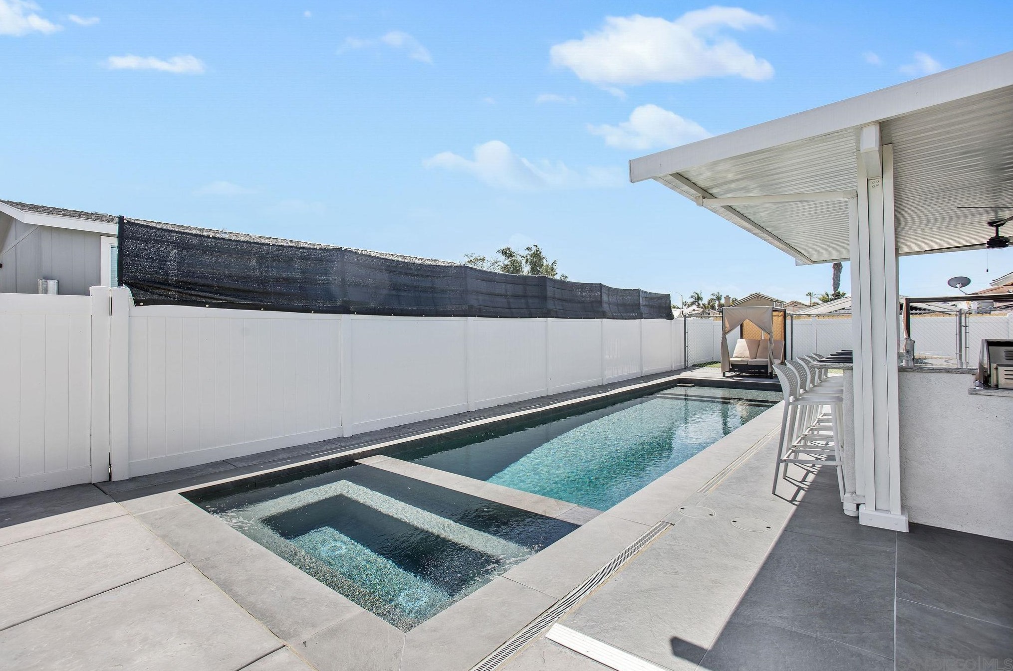 935 Brucker Ave, Spring Valley CA  91977-4806 exterior