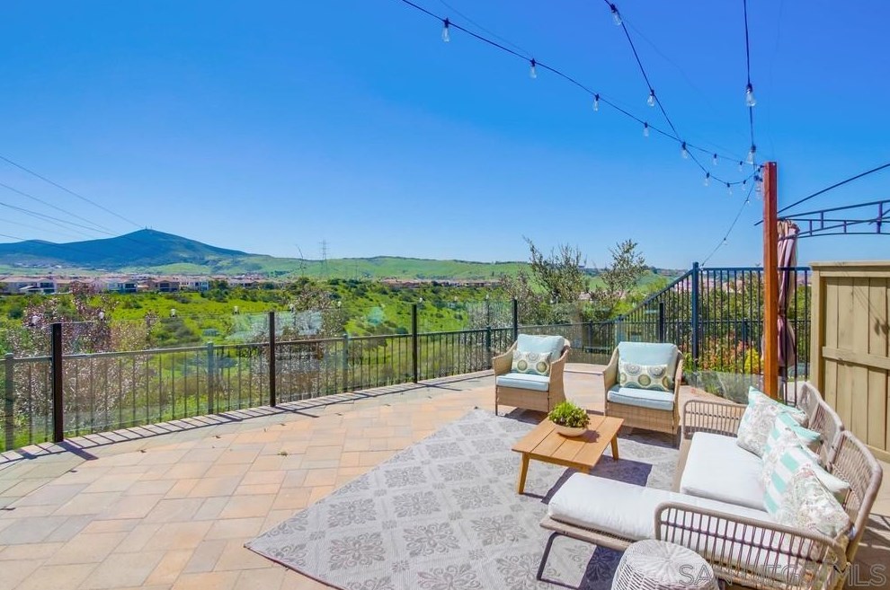 8575 Old Stonefield Chase, San Diego CA  92127-6134 exterior
