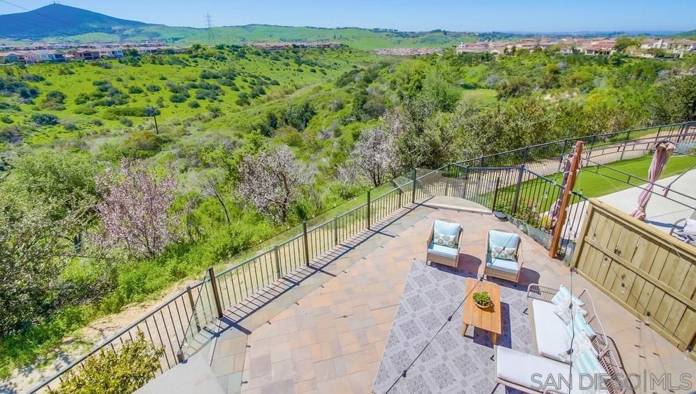 8575 Old Stonefield Chase, San Diego CA  92127-6134 exterior