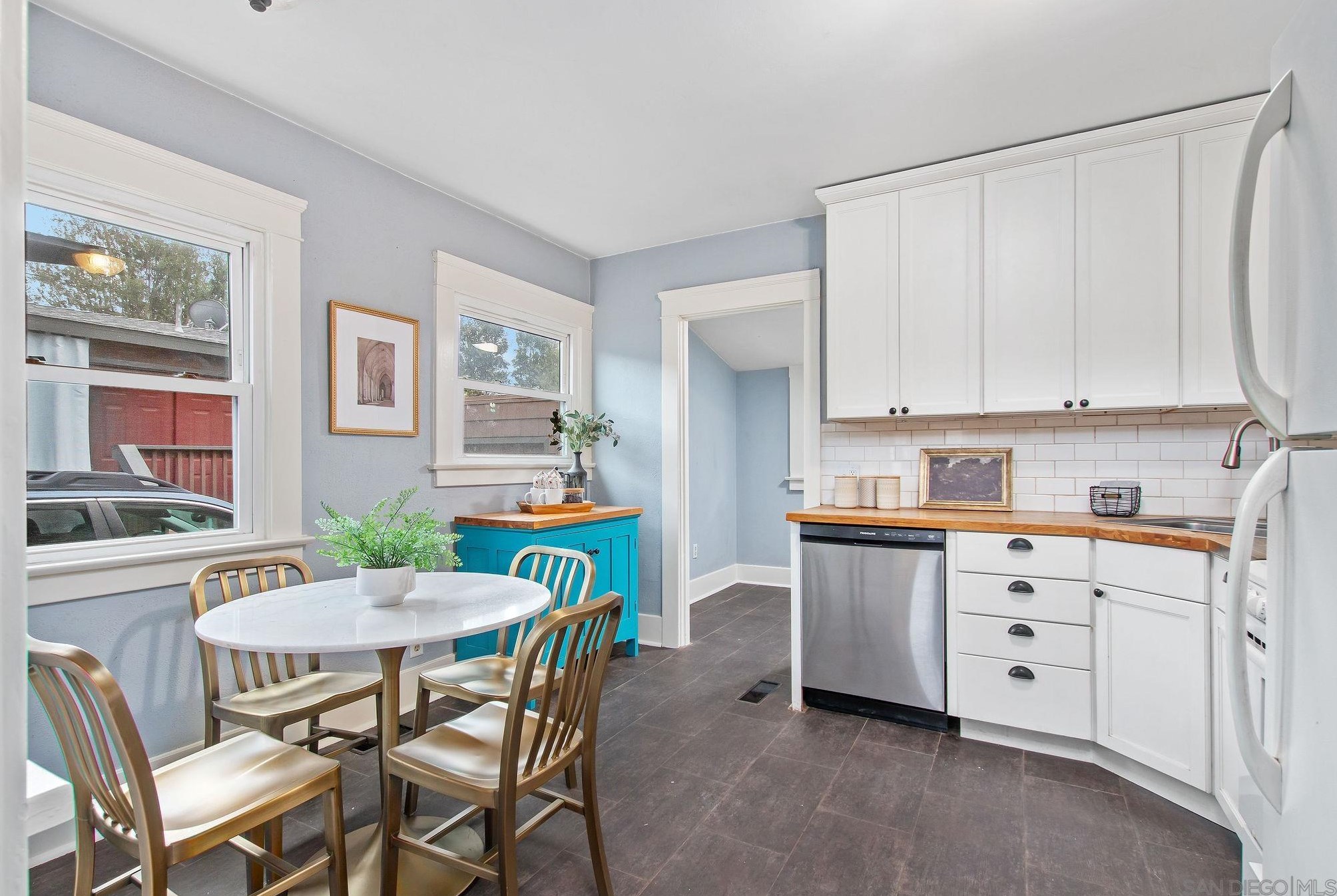 2315 Wightman St, San Diego CA 92104-3147 exterior