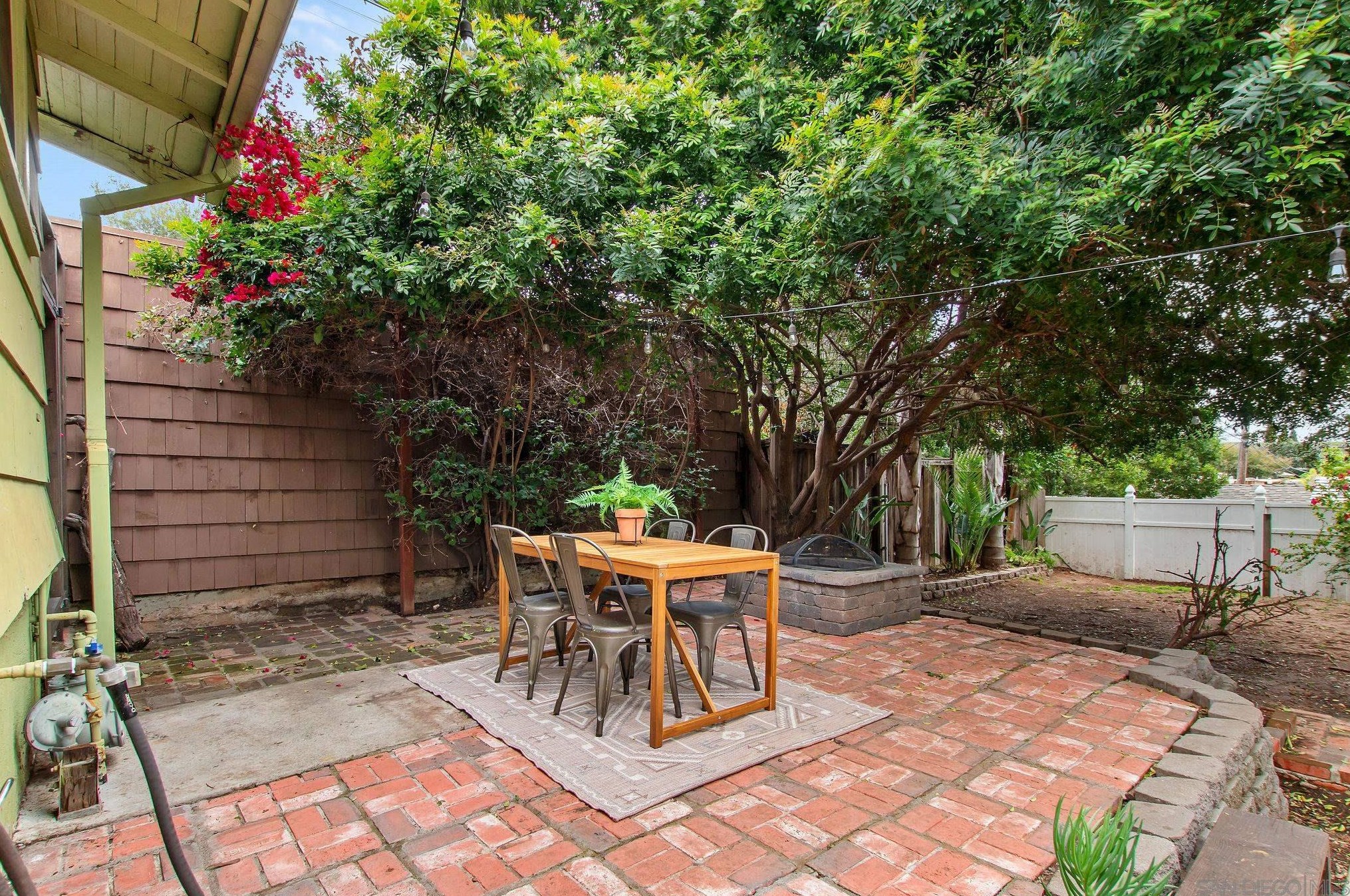 2315 Wightman St, San Diego CA 92104-3147 exterior