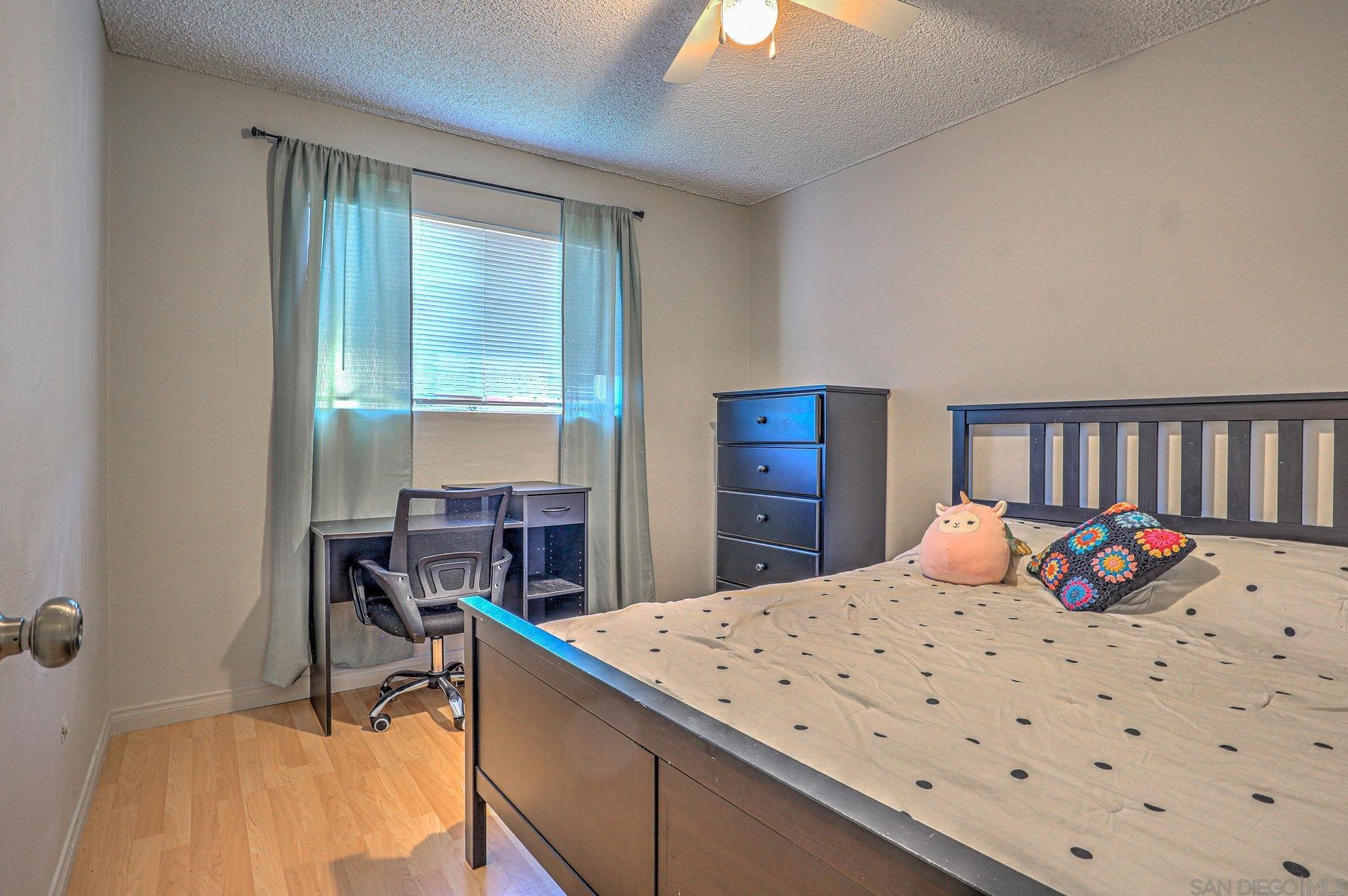 1604 Jasper Ave, Chula Vista CA  91911-5333 exterior