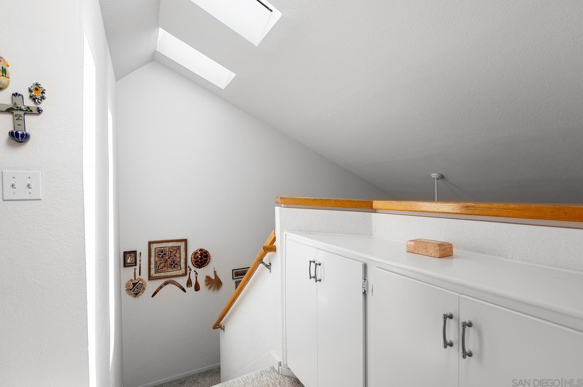 6465 Caminito Listo, San Diego CA 92111-6859 exterior