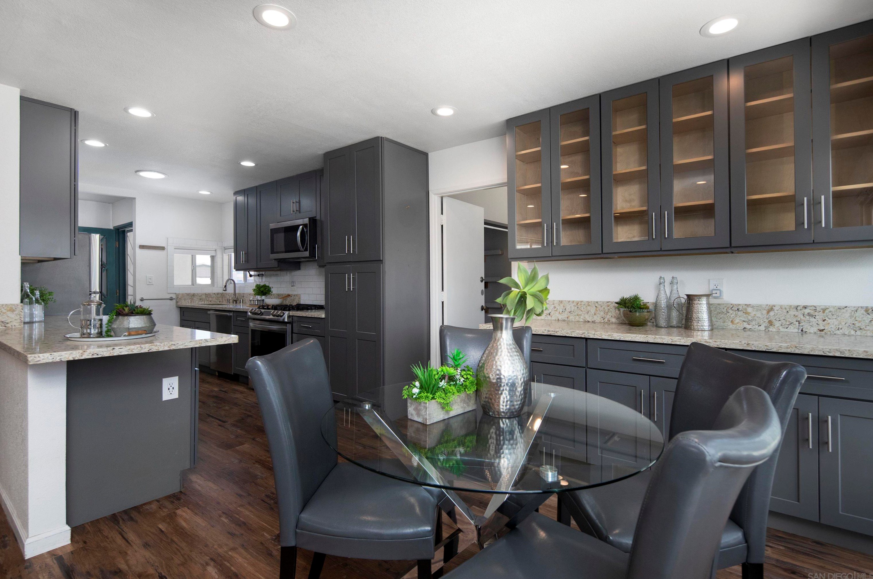 4276 Mt Herbert Ave, San Diego CA 92117-4730 exterior