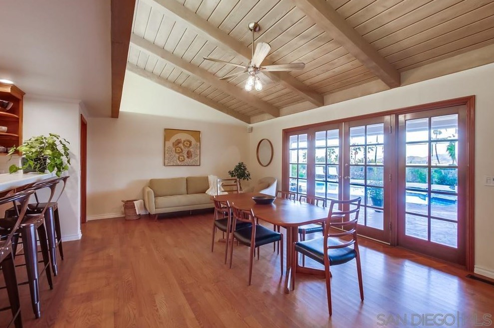 10510 Fuerte Dr, La Mesa CA  91941-4351 exterior