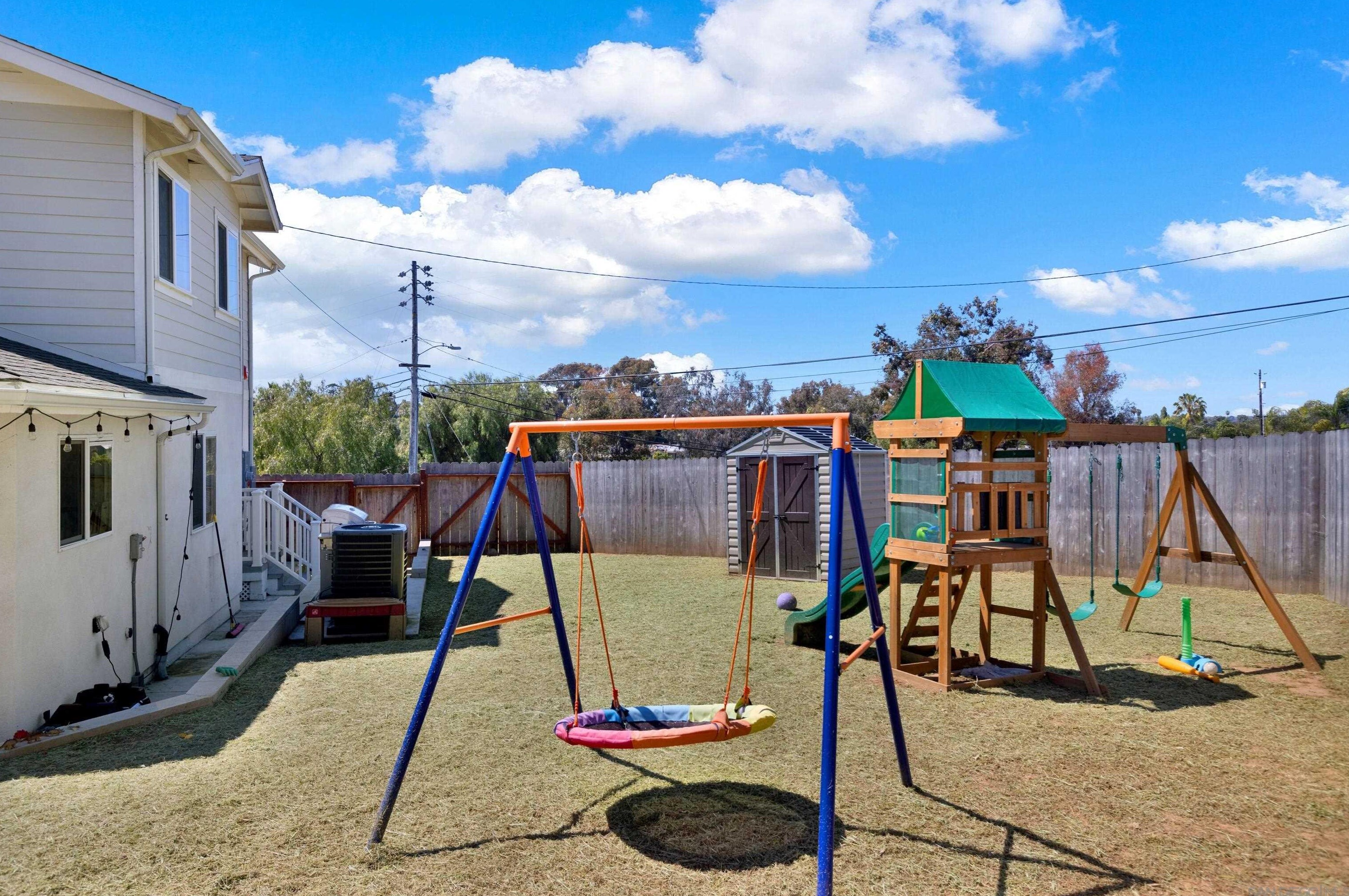 2563 Grv St, National City CA  91950-7601 exterior