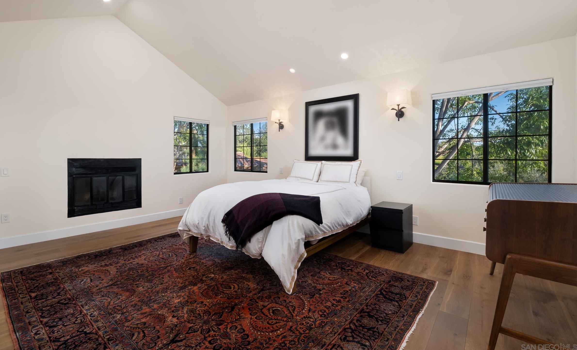 1719 Kings Rd, Vista CA  92084-3639 exterior