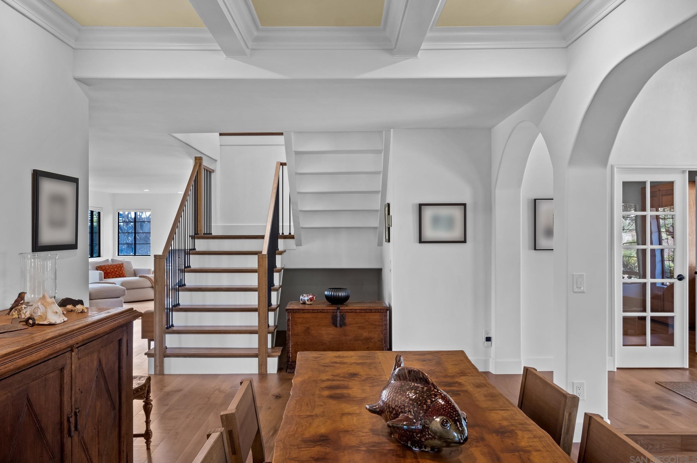 1719 Kings Rd, Vista CA  92084-3639 exterior