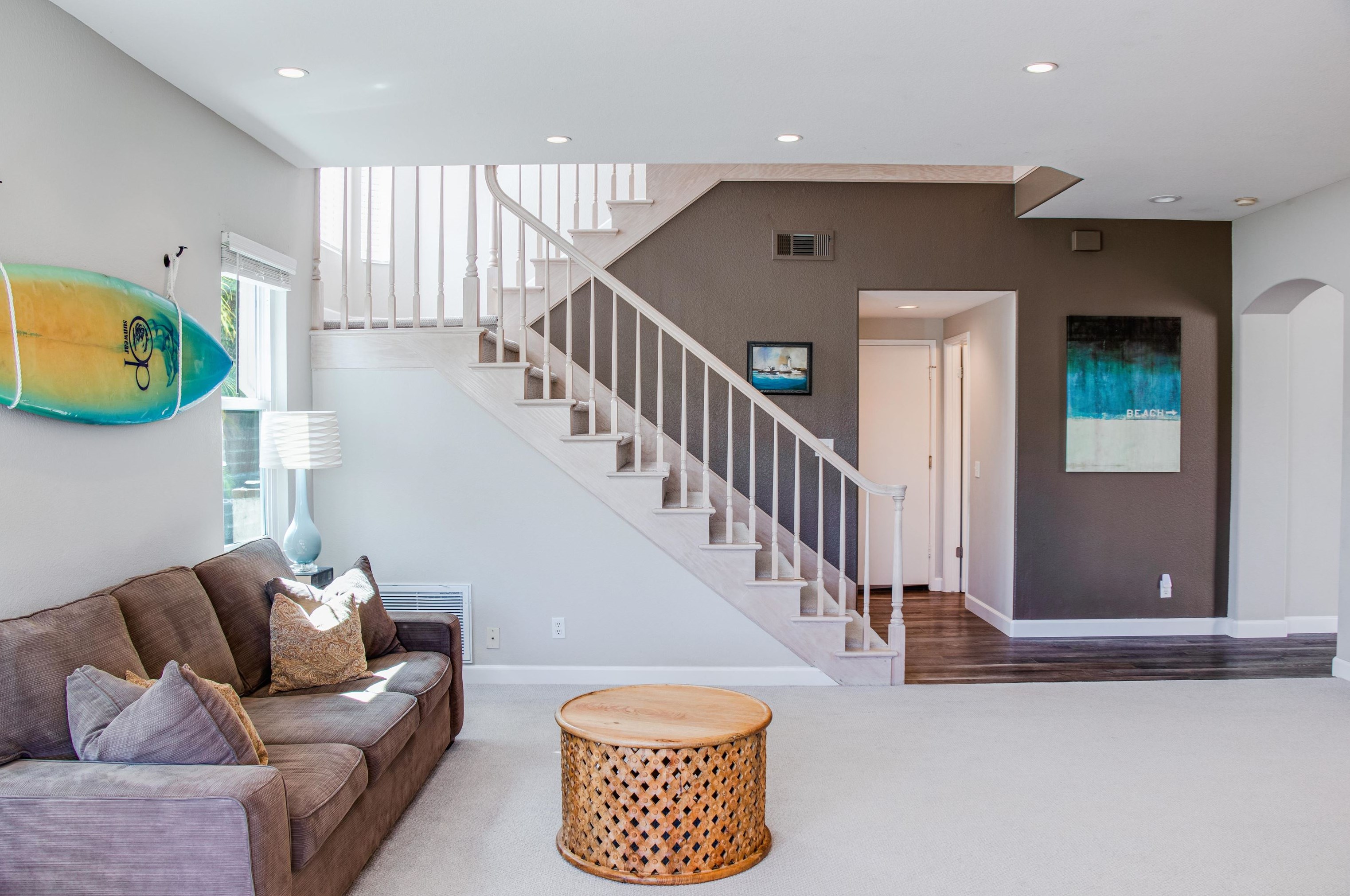 1616 Mountain Pass Cir, Vista CA  92081-8811 exterior