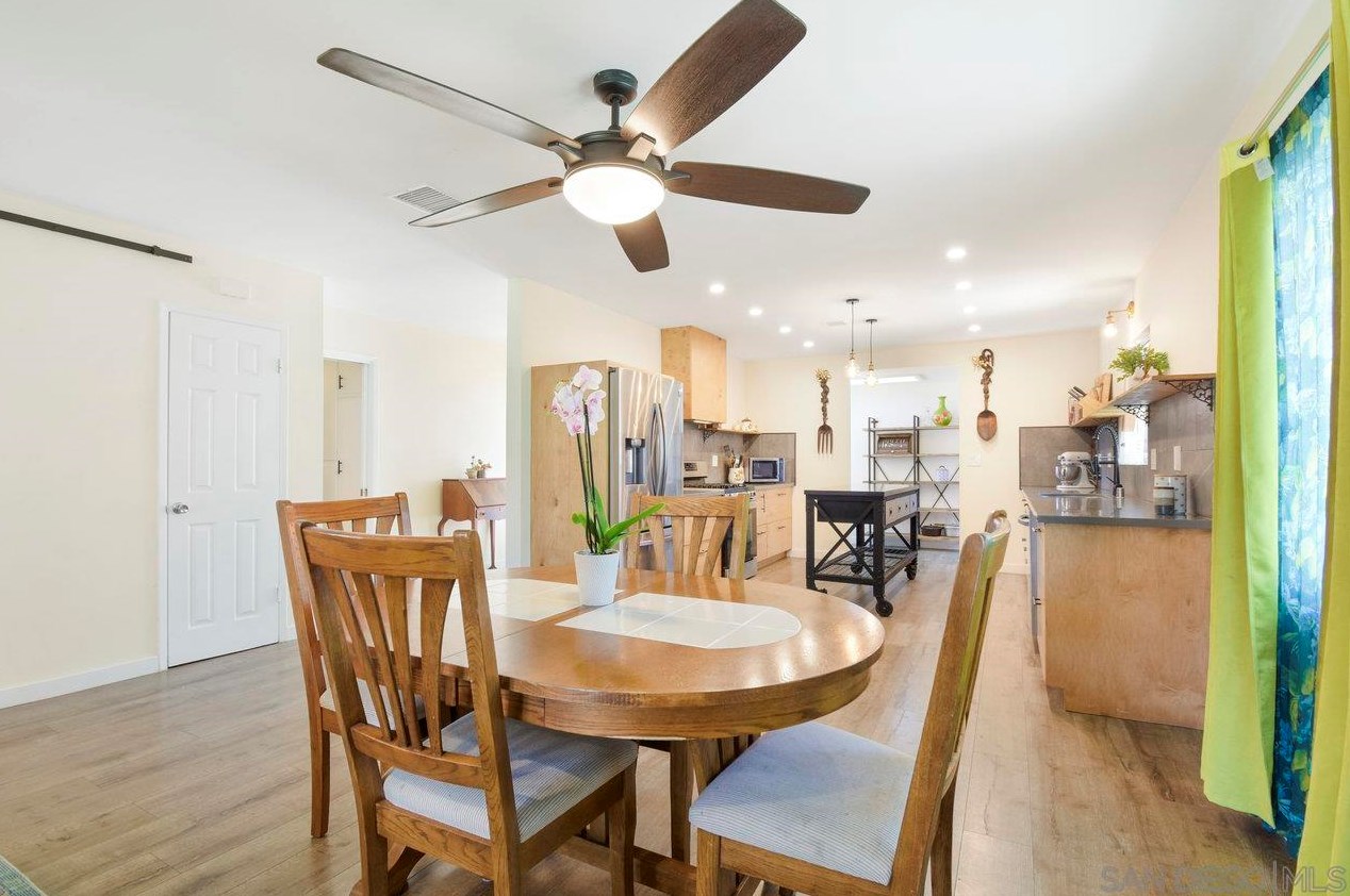 651 Landis Ave, Chula Vista CA  91910-5710 exterior