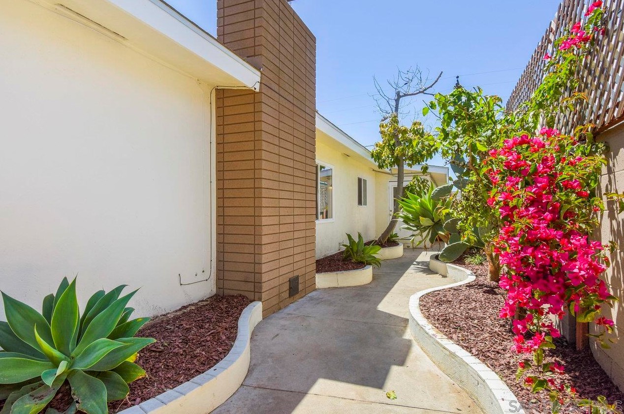 651 Landis Ave, Chula Vista CA  91910-5710 exterior