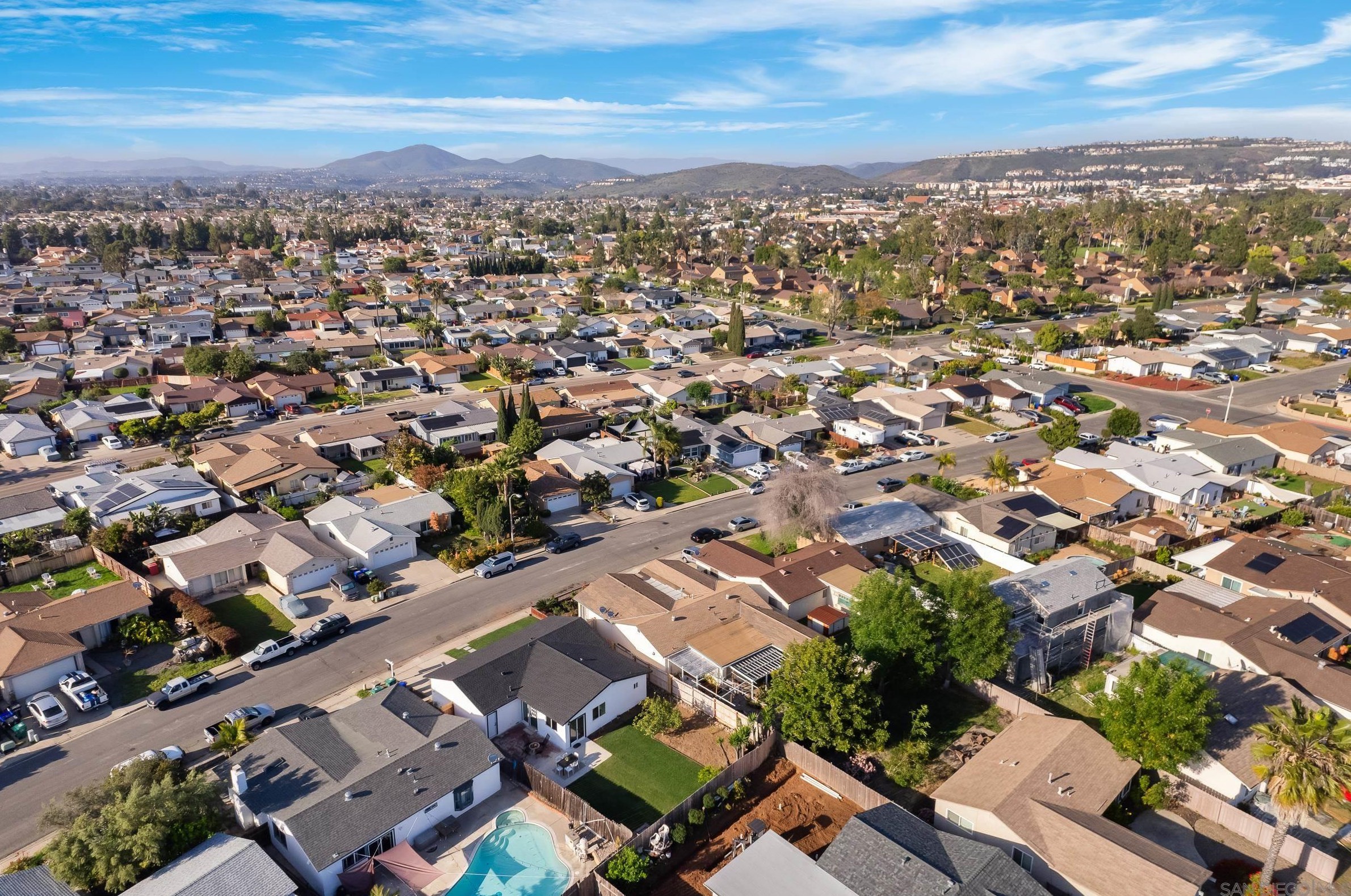 8685 Hebrides Dr, San Diego CA 92126-3314 exterior