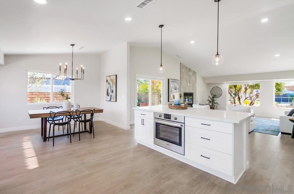 774 Grey Hawk Ct, Oceanside CA  92057-6353 exterior