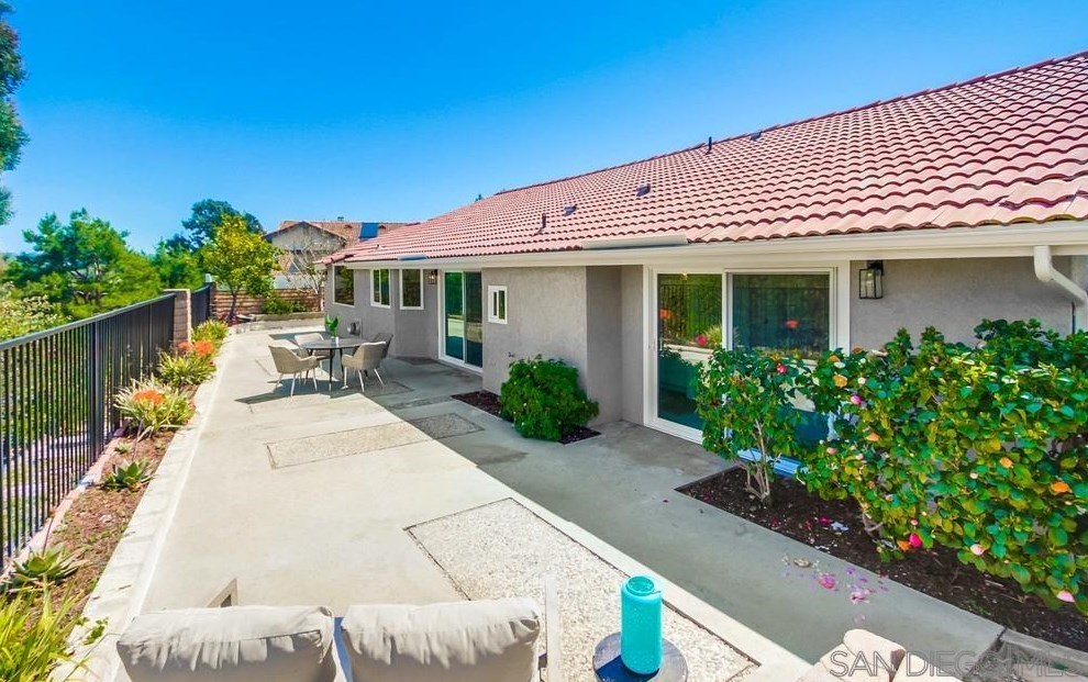 774 Grey Hawk Ct, Oceanside CA  92057-6353 exterior