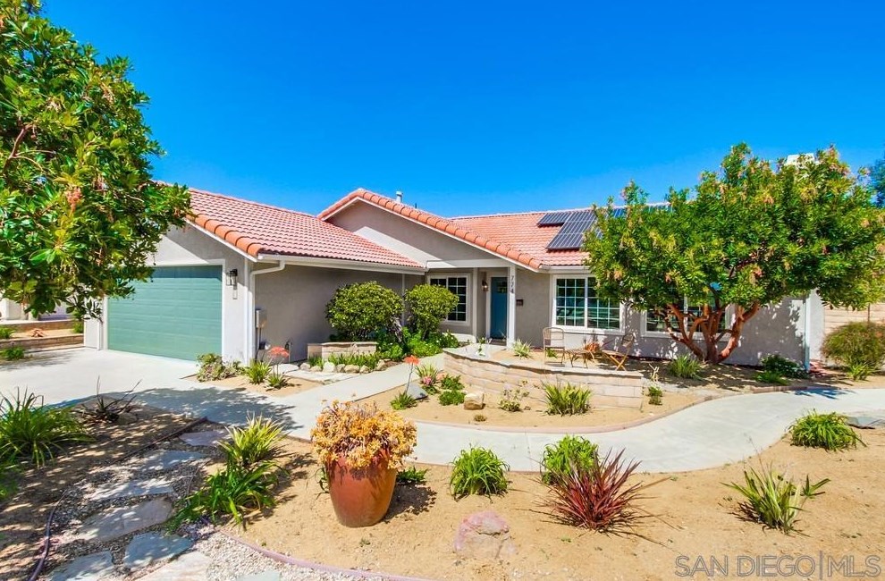 774 Grey Hawk Ct, Oceanside CA  92057-6353 exterior